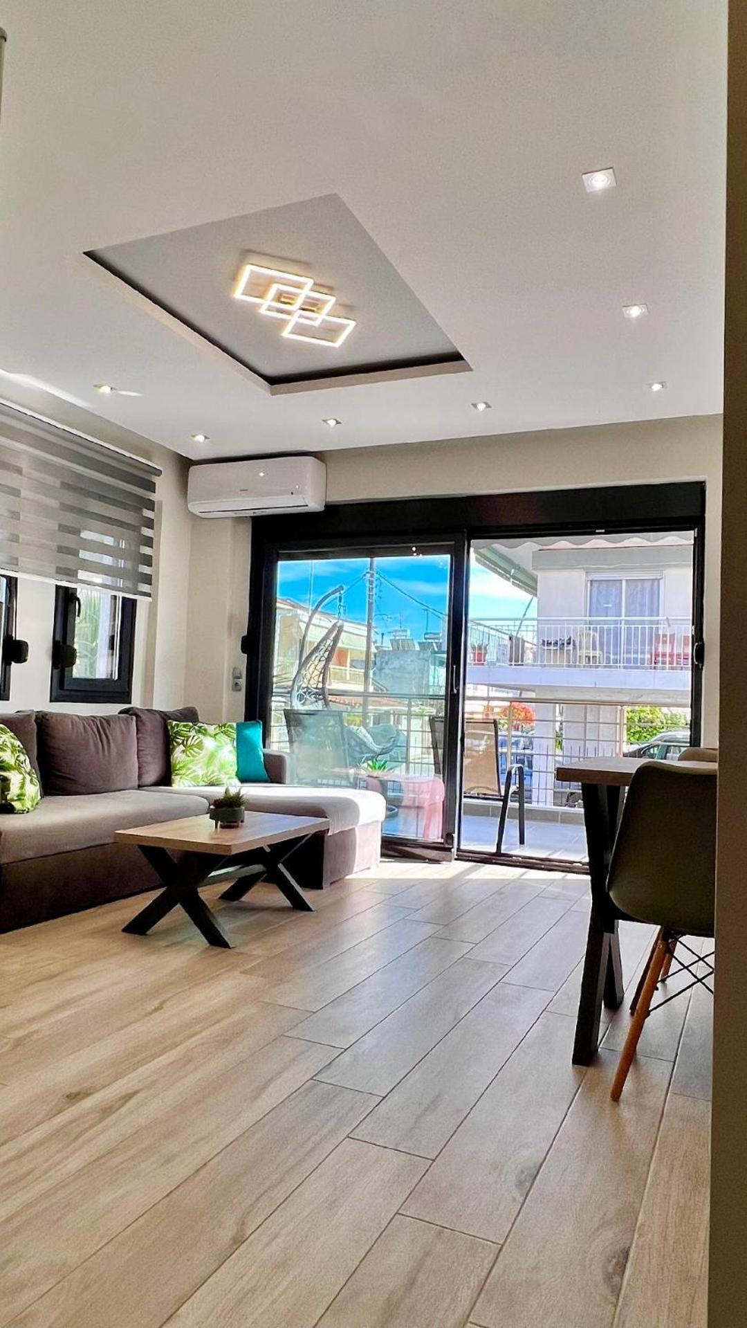 Lux Apartment Nea Kallikratia Nea Kallikrateia 外观 照片